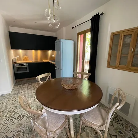 بيت للعطل Maison De Village *